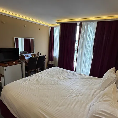 Aparthotel Olive 3*